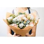 buy white flowrs