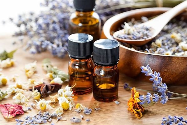 Aromatherapy & Flowers: Relaxation and Stress Relief Tips